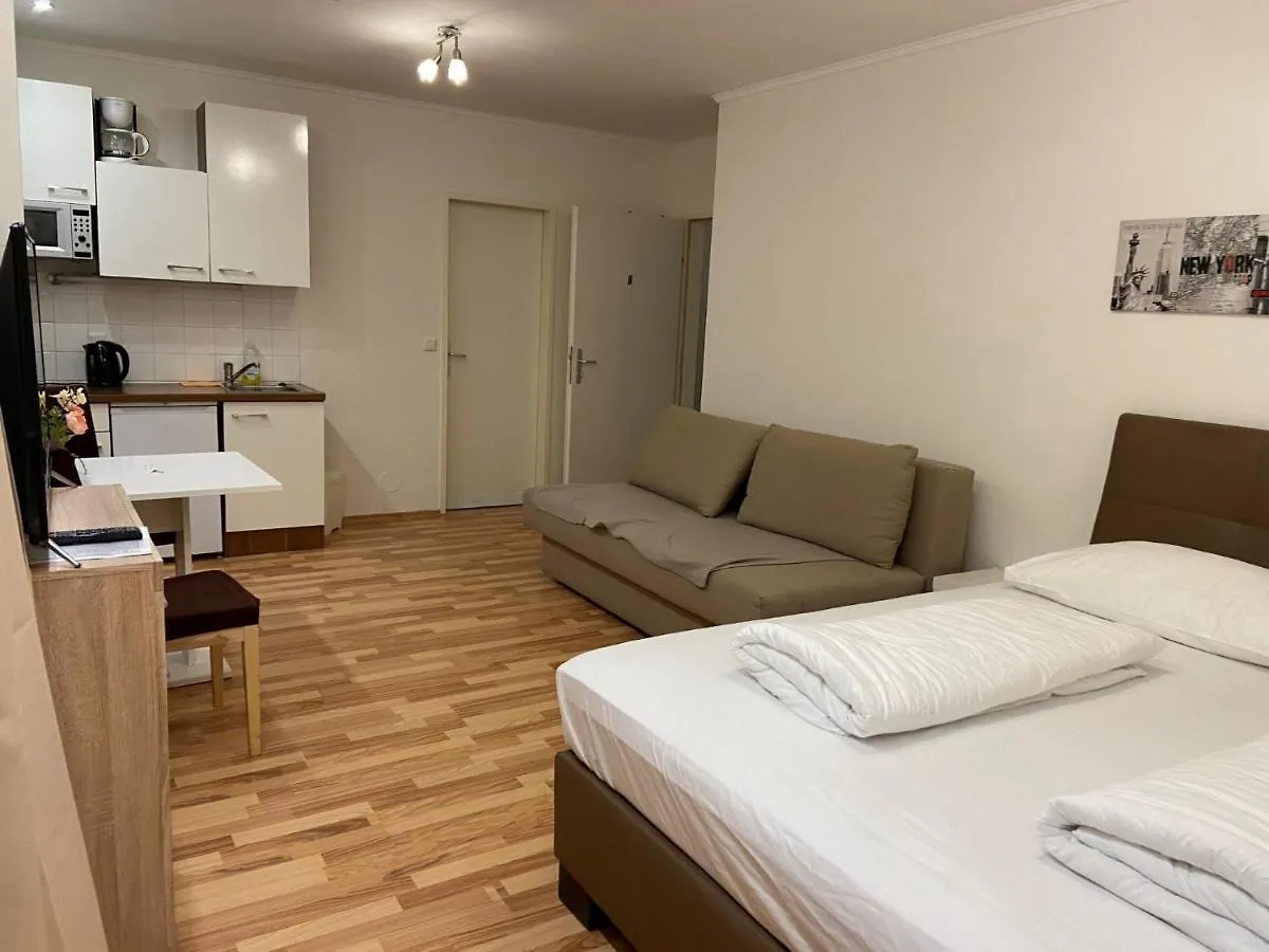 Grand Central Station Apartments I Contactless Check-In Vienne